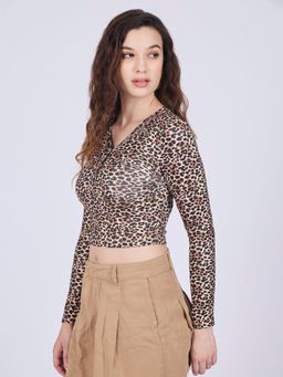 Outzidr - Beige and Black Animal Printed Crop Top