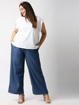 High Star - Plus Size Women Relaxed Fit High-Rise Light Fade Pure Cotton Jeans