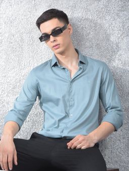 CRIMSOUNE CLUB - Men Solid Blue Shirt