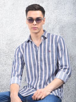 CRIMSOUNE CLUB - Men Blue Vertical Stripes Pure Cotton Shirt