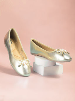 Bata - Women Casual Round Toe Ballerinas Gold