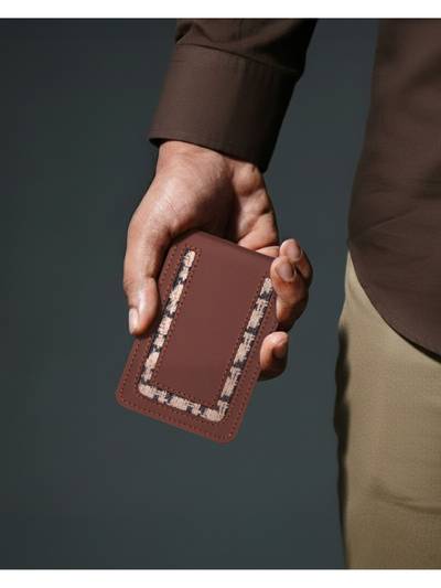 Carter Checks Roy Men's Wallet