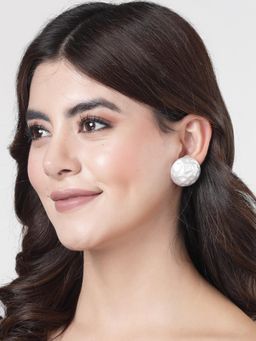 Gahan - Womens White Color Moon Stud Earrings