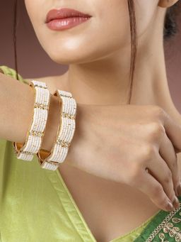 Gahan - Women Pack of 2 Gold-Plated Pearl Handcrafted Traditional Bangles