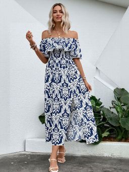 Outzidr - White Vacay Floral Printed Trousers