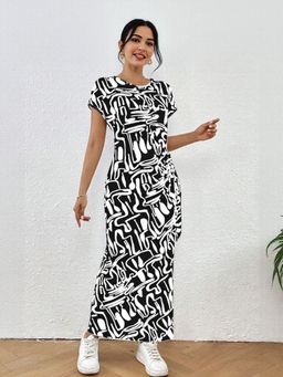 Outzidr - White Short Sleeve Side Slit Jersey Street Style Dress