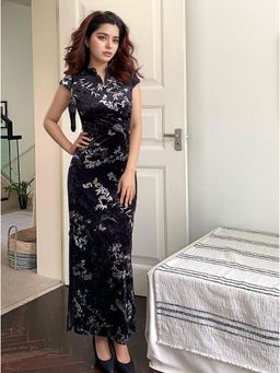 Outzidr - Mandarin Fitted Party Dress