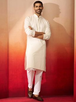 Vastramay - Cream Yoke Embroidered Kurta with White Pant for Men