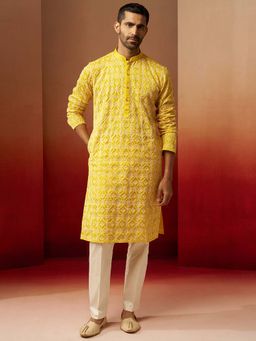 Vastramay - Yellow Linen Silk Thread Embroidered Kurta With Cream Pant for Men