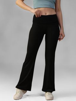Athlisis - Black Women's Ribbed Yoga Trackpant