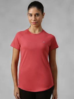 Athlisis - Coral Women's E-Dry Slim Fit T-Shirt