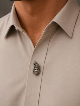 Miora - Silver Khatushyam Button