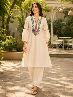 Nayam by lakshita - Floral Embroidered Kurta With Salwar
