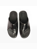 Black color option, Sold out, Currently selected