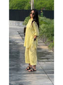 Yellow color option, Currently selected