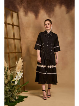 AN'ERA BY ASMITA VERMA - Rhea