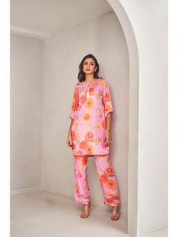 SAMMOHI BY MOKSHA & HIRAL - Pink Kurta with Pant (Set of 2)