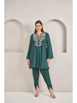 SAMMOHI BY MOKSHA & HIRAL - Emerald Green Tulip Dhoti with Kurta (Set of 2)