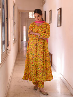 DIMPLE DESIGN STUDIO - Yellow Pink Anarakali (Set of 3)