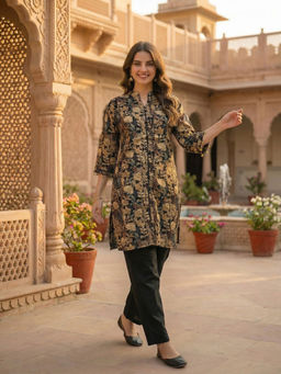 FASHOR - Black Floral Printed Kurta with Pant