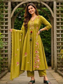 FASHOR - Green Floral Embroidered Anarkali Kurta with Pant and Dupatta