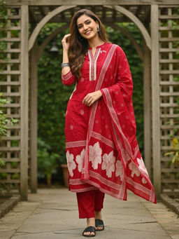 FASHOR - Red Floral Printed Kurta with Pant and Dupatta