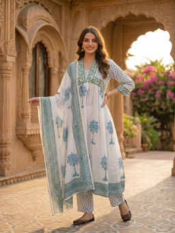 FASHOR - Off White Floral Printed Kurta with Pant and Dupatta