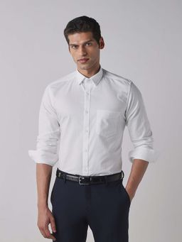Reid & Taylor - White Solid Collar Neck Full Sleeves Shirt for Men