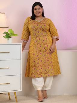 Extra love by Libas - Plus Size Yellow Floral Printed Panelled A-Line Kurta