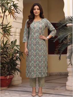 Rangita - Women Green Printed Kurta with Pants