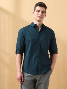 Dennis Lingo - Men Green Solid Cotton Slub Spread Collar Full Sleeves Regular Fit Shirt