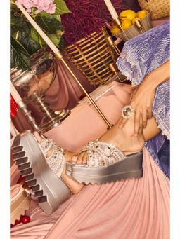 Anaar - Silver Reign Supreme Wedge Heels