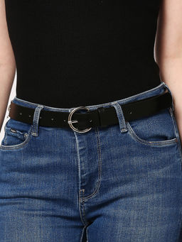 Twenty Dresses by Nykaa Fashion - Black Everything Feels Like Magic Belt