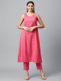 Kami Kubi - Women Pink Flared Cotton Floral Block Print Kurta