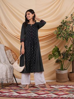 Kami Kubi - Women Black Printed Mirror Work Cotton Kurta