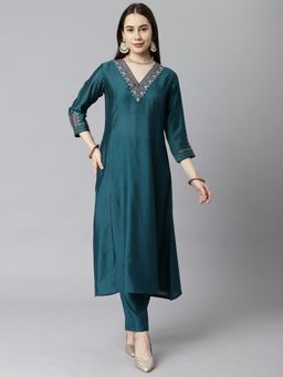 Kami Kubi - Women Teal Straight Fit Cotton Solid Hand Embroidered Kurta