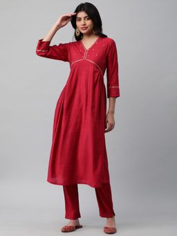 Kami Kubi - Women Red Silk Blend Embroidered Thread Work Flared Kurta