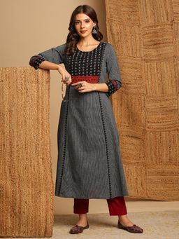 Kami Kubi - Women Black A-Line Stripes Mirror Work Kurta