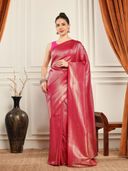Red color option, Sold out, Currently selected