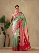 Green color option, Sold out, Currently selected