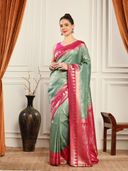 Green color option, Sold out, Currently selected