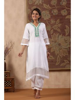 Rain & Rainbow - White Yoke Design Thread Work Kurta With Trousers (Set of 2)
