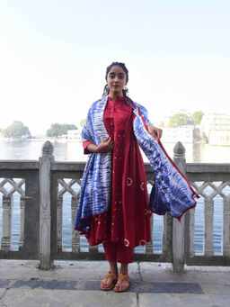 Earth & Soul - Navy Blue Shibori Dupatta