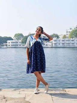 Earth & Soul - Indigo Twirl Tie and Dye Bandhani Printed Knee Length Dress