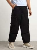 Black color option, Sold out, Currently selected