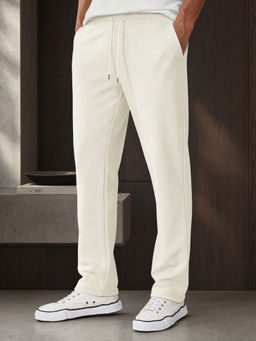 Nobero - Men Off White Classic Straight Fit Trackpant
