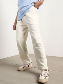 Nobero - Men White Heavy Duty Straight Fit Trackpant