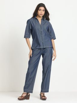 SHAYE - Blue Spread Collar Solid Casual Denim Shirt with Pant