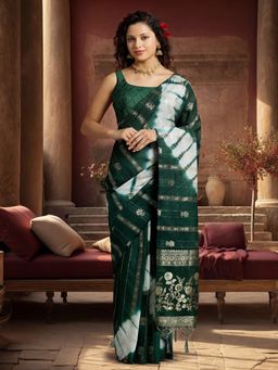 Jaipur Kurti - Green Cotton Blend Tie & Dye Saree with Unstitched Blouse