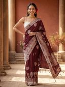 Maroon color option, Currently selected